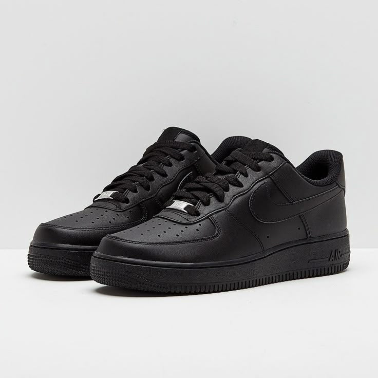 NIKE AIR FORCE ONE NOIR NOIR