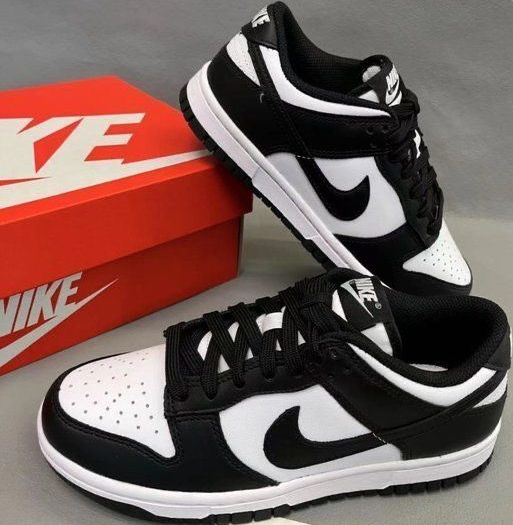 Nike dunk low panda