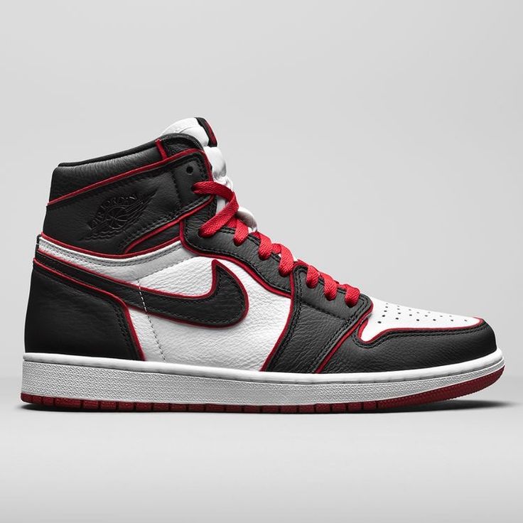 Air Jordan 1 Retro High OG “Bloodline
