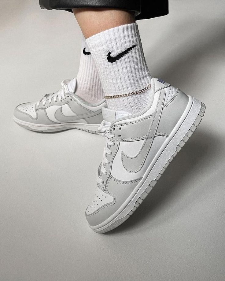 Nike Dunk Low Grey