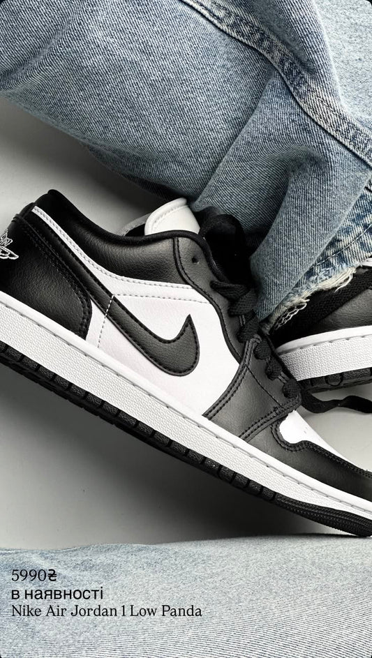 AIR JORDAN ONE LOW PANDA