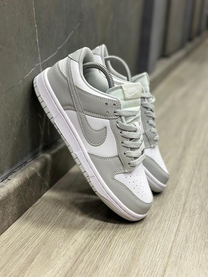 nike dunk low gray